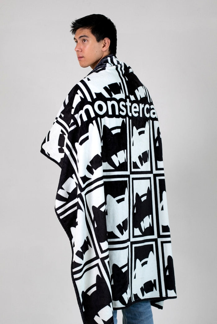 Monstercat Blanket